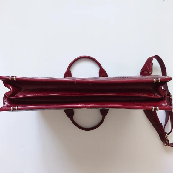 Vantaggio Italian Leather Laptop Briefcase Red RARE 16.5 x 11.5 x 5 RTL $490